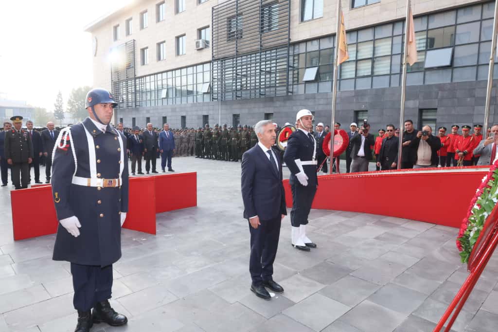 Gazi Mustafa Kemal Atatürk’ü Aramızdan Ayrılışının 87. Yıl Dönümünde Saygıyla Andık