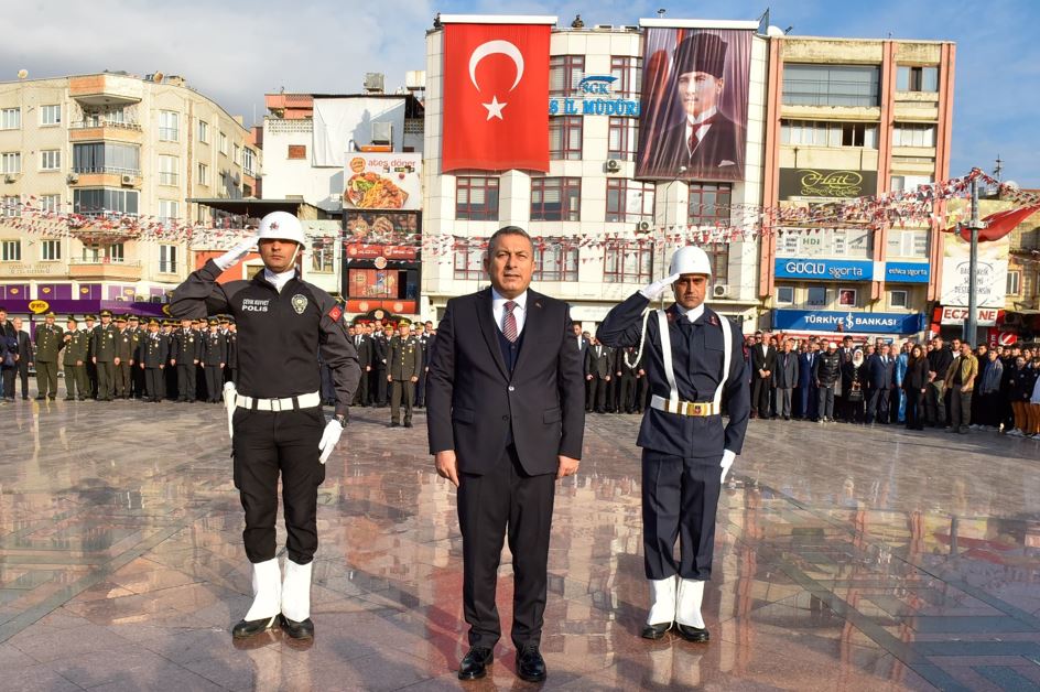 Cumhuriyetimizin Banisi Gazi Mustafa Kemal Atatürk, Ebediyete İrtihalinin 86. Yıl Dönümünde Törenle Anıldı