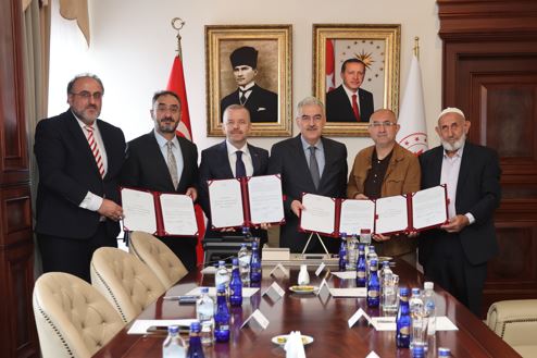 “Kur’an Kursu ve Gençlik Merkezi” Protokolü İmzalandı