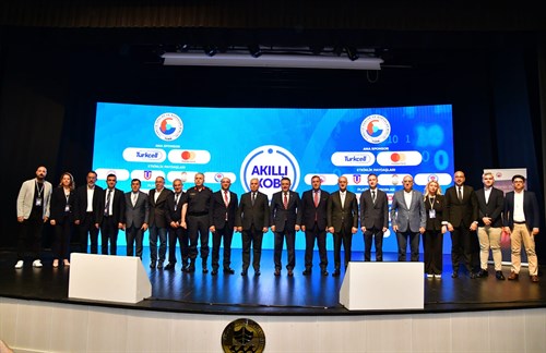 Trabzon’da “Akıllı KOBİ Dijital Dönüşüm Konferansı” Vali Aziz Yıldırım’ın Katılımıyla Gerçekleştirildi