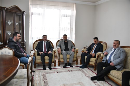 Valimiz Aydın Baruş Kıbrıs Gazisi merhum Yaşar Yıldız’ın ailesine taziye ziyaretinde bulundu