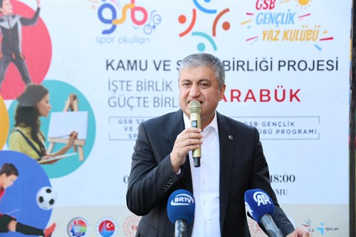 İşte Birlik, Güçte Birlik: Yaz Spor ve Gençlik Kulübü Etkinlikleri Valimiz Sayın Mustafa Yavuz’un Katılımlarıyla Başladı.
