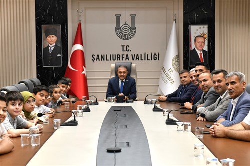 Vali Şıldak, Şanlıurfa’nın Gururu Öğrencilerle Buluştu