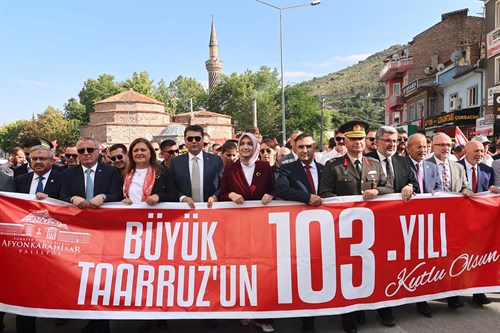 Zafer Halk Yürüyüşü Coşkuyla Gerçekleştirildi