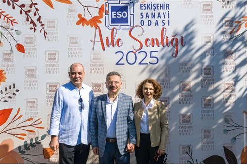 Valimiz Sayın Hüseyin Aksoy ve eşi Hülya Aksoy Hanımefendi, geleneksel 5. Aile Şenliği Kahvaltı Programına katıldı.