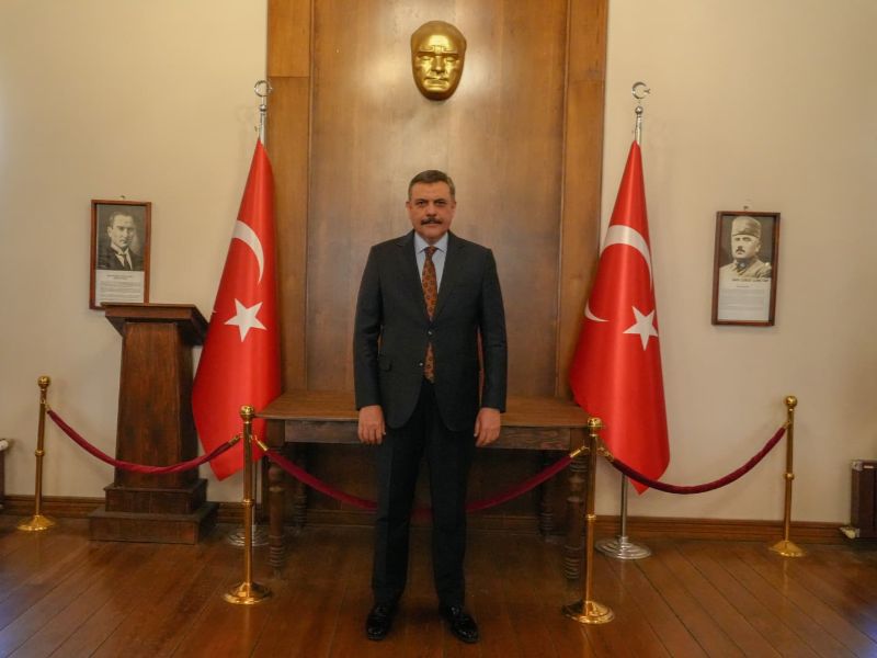 Cumhuriyet’e Giden Yolun Kalbi Erzurum’da Atıyor