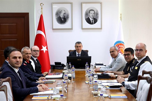 VALİMİZ SAYIN ATİLLA TOROS’UN BAŞKANLIĞINDA, GÜVENLİK VE ASAYİŞ DEĞERLENDİRME TOPLANTISI GERÇEKLEŞTİRİLDİ