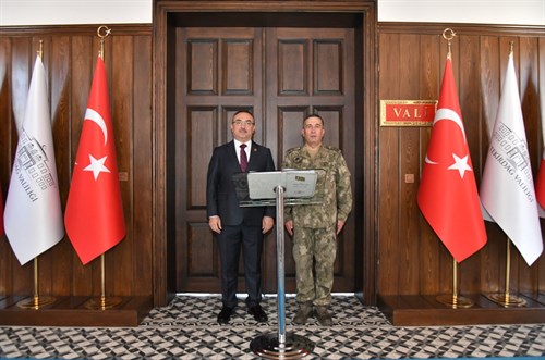 Garnizon Komutanı Uğurlu Veda Ziyaretinde Bulundu