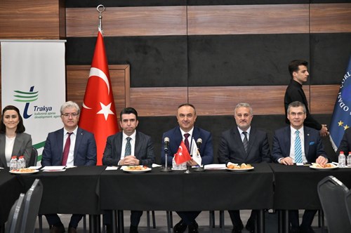 Vali Soytürk Alım Heyeti Programı Kapsamında Yurt Dışından İlimize Gelen Sağlık Turizmi Temsilcileri İle Bir Araya Geldi