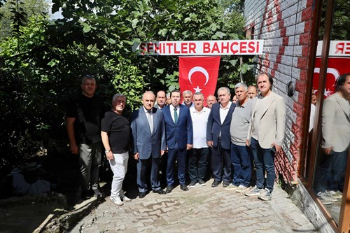 Vali Erol, Ünye İlçemizde “Şehitler Bahçesi”nde Düzenlenen Programa Katıldı
