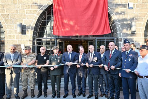 15 Temmuz’un Hafızası Diyarbakır’da Fotoğraflarla Canlandı