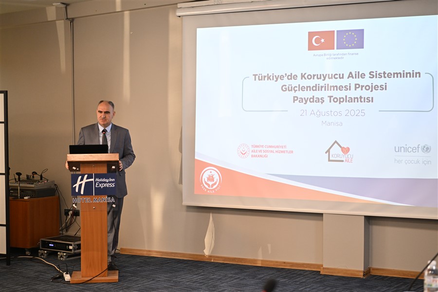 Manisa'da Geçici Koruyucu Aile Modeli Tanıtıldı