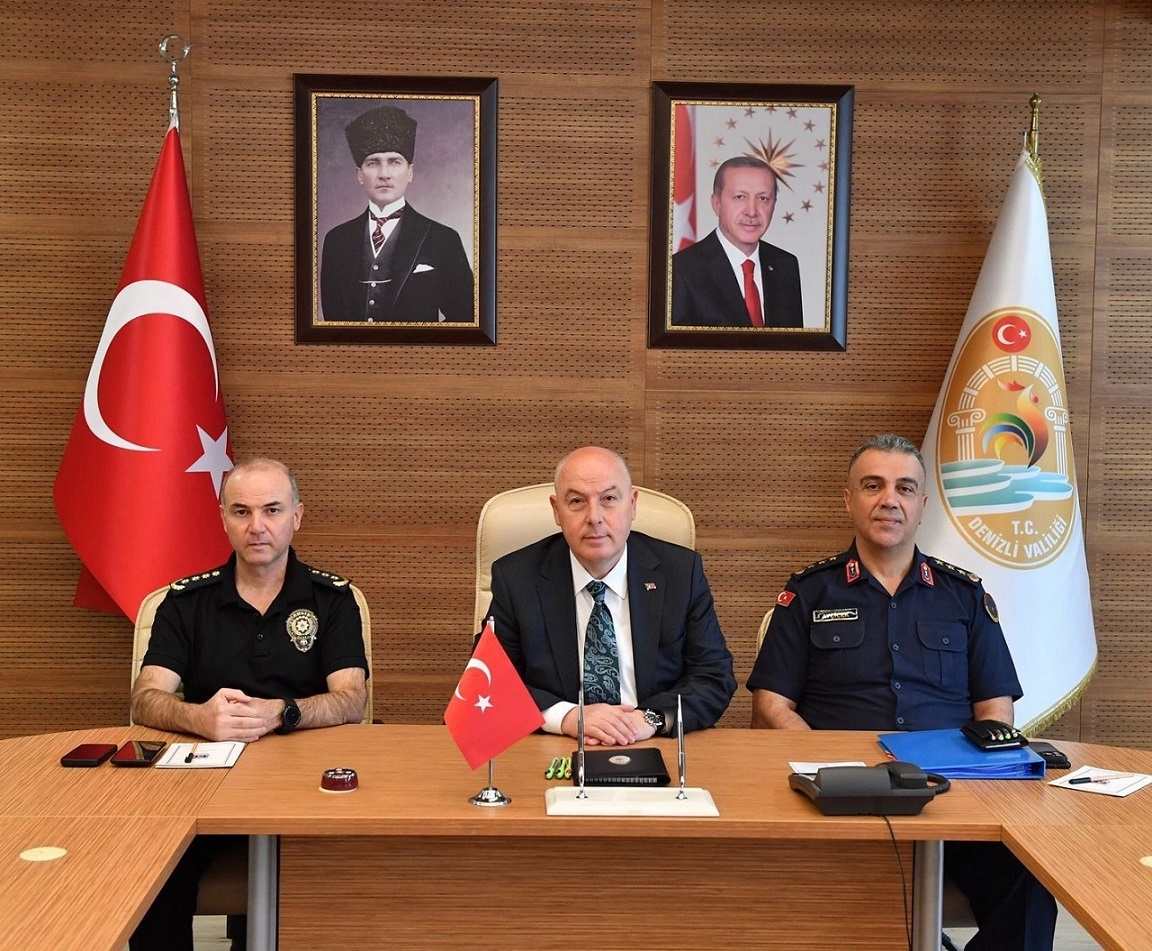 2025 MAYIS AYINDA KOLLUK GÜÇLERİMİZ TARAFINDAN GERÇEKLEŞTİRİLEN ASAYİŞ VE GÜVENLİK UYGULAMALARINA DAİR GÜNCEL VERİLERE İLİŞKİN BASIN AÇIKLAMASI