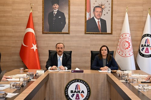 ISPARTA VALİSİ SAYIN ABDULLAH ERİN BAŞKANLIĞINDA YAPILAN BATI AKDENİZ KALKINMA AJANSI (BAKA) TOPLANTISI GERÇEKLEŞTİRİLDİ