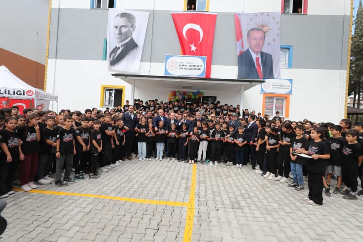 Ekinci Atatürk Ortaokulu Ek Hizmet Binasının Açılışı Gerçekleştirildi.