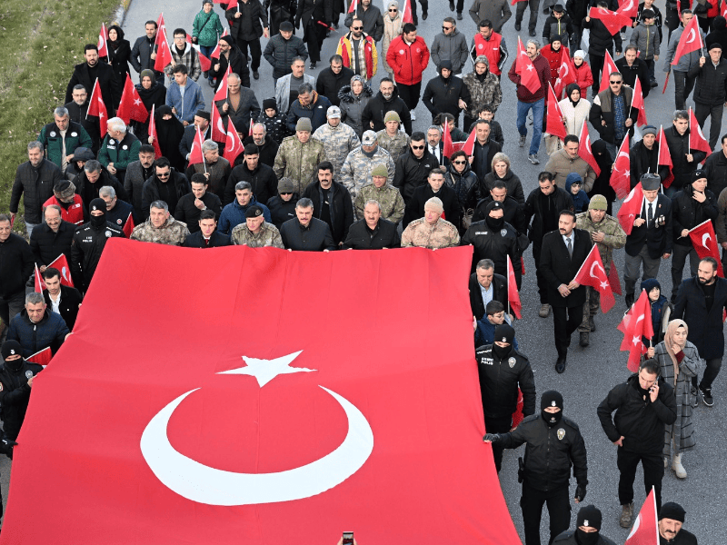 Erzurum’da Aziziye Tabyalarına Saygı Yürüyüşü Düzenlendi