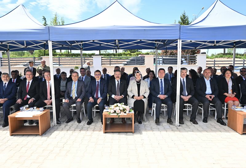 Valimiz Sayın Hüseyin Aksoy, Eskişehir’imize kazandırılan “Ufuk’un Nebi Özel Eğitim Anaokulu”nun açılışını gerçekleştirdi.