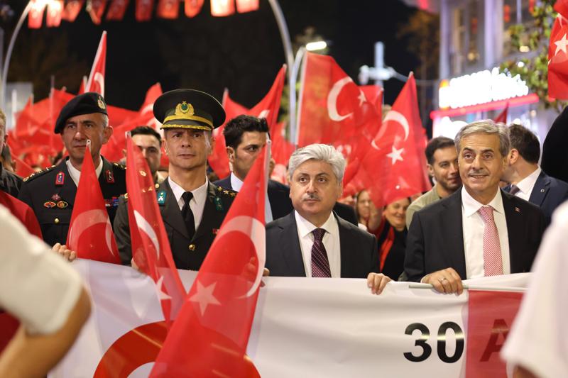 30 Ağustos Zafer Bayramımızın 103. Yıl Dönümü Coşkuyla Kutlandı