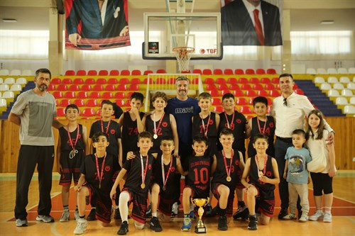 Tokat Özel İdare Spor U10 Basketbol Takımı’ndan Büyük Başarı