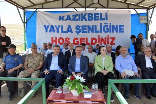 Valimiz Aydın Baruş Kazıkbeli Yaylası’nda Düzenlenen Otçu Göçü Etkinliklerine Katıldı
