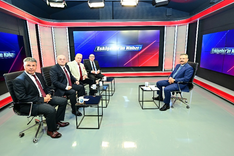Valimiz Sayın Hüseyin Aksoy, ESTV’de Canlı Yayında Eskişehir Gündemini Değerlendirdi