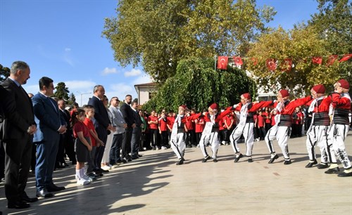 İlköğretim Haftası Münasebetiyle Tören Düzenlendi