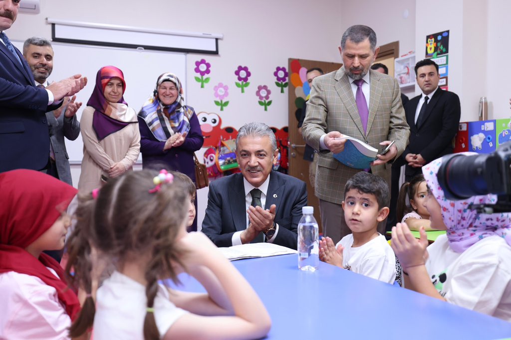 Sayın Valimiz, Yaz Kur’an Kurslarını Ziyaret Etti